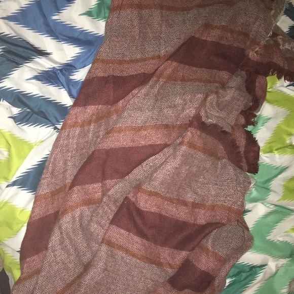 Scarf - Picture 2 of 2